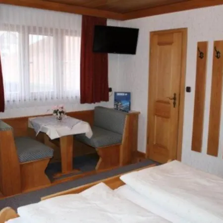 Beim Hanslbauer 3*